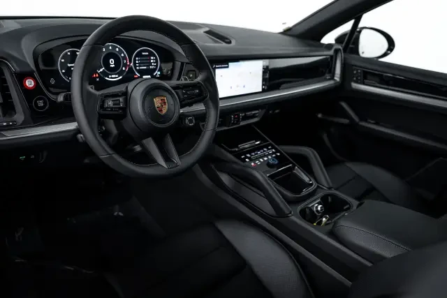 2026 Porsche 9Y0/9Y3 Cayenne - Image 30 of 31