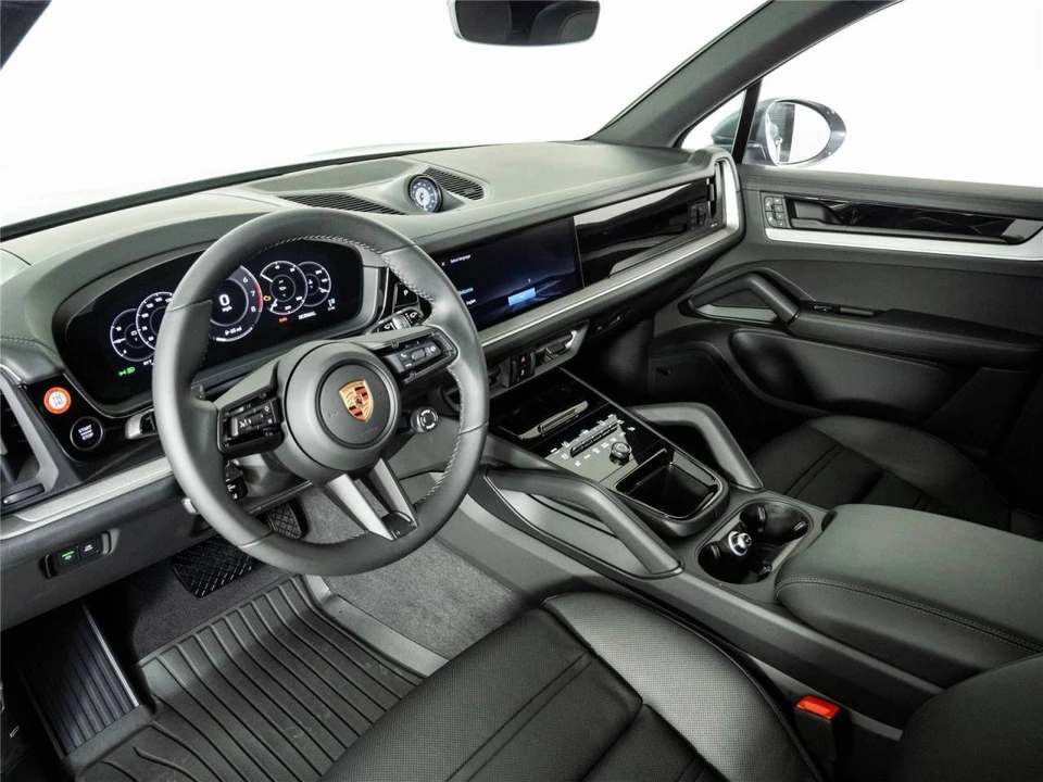 2026 Porsche 9Y0/9Y3 Cayenne - Image 4 of 5