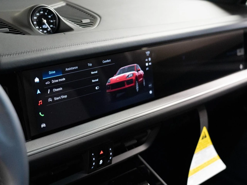 2026 Porsche 9Y0/9Y3 Cayenne - Image 21 of 30