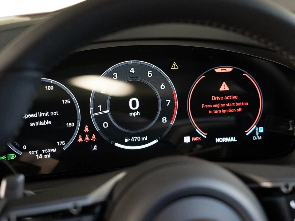 2026 Porsche 9Y0/9Y3 Cayenne - Image 19 of 30