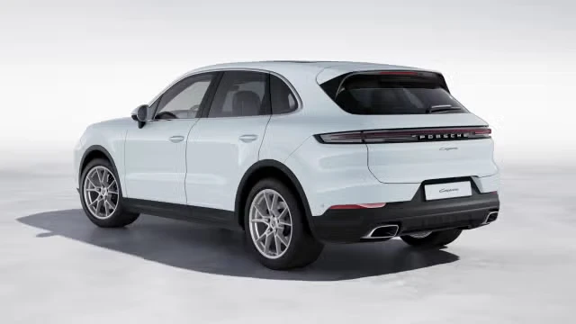 2026 Porsche Cayenne - Image 18 of 30