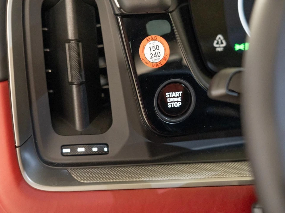 2026 Porsche 9Y0/9Y3 Cayenne - Image 23 of 28