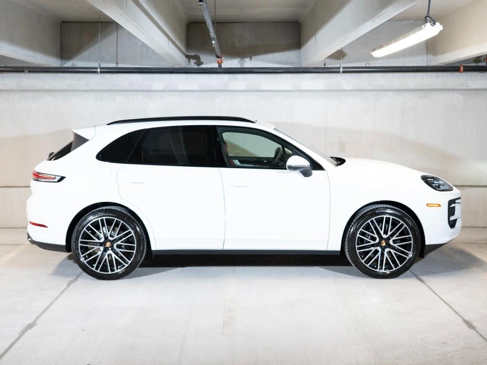 2026 Porsche 9Y0/9Y3 Cayenne - Image 8 of 28