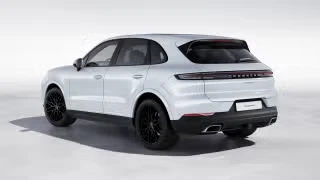 2026 Porsche Cayenne - Image 17 of 30