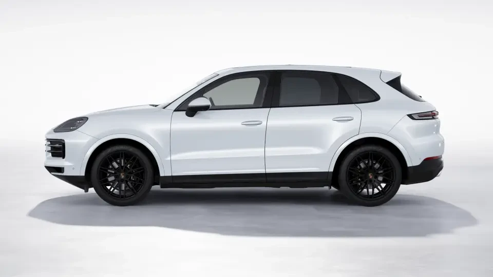 2026 Porsche Cayenne - Image 15 of 30
