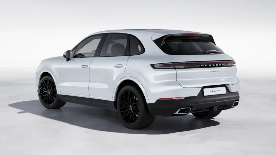 2026 Porsche Cayenne - Image 23 of 30
