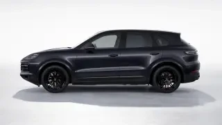 2026 Porsche Cayenne - Image 13 of 30
