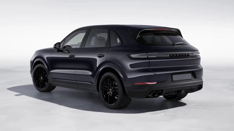 2026 Porsche Cayenne - Image 19 of 30