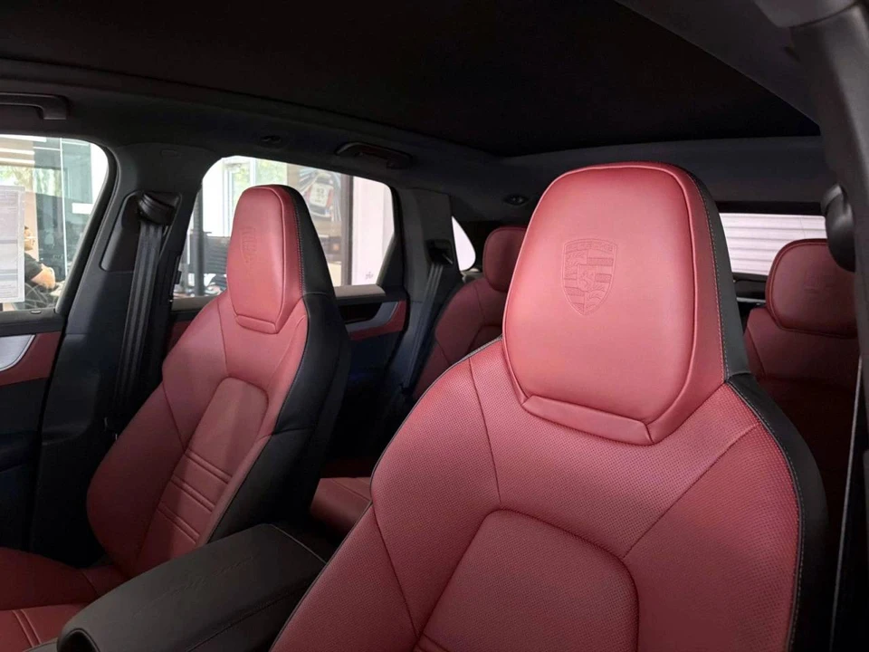 2026 Porsche 9Y0/9Y3 Cayenne - Image 5 of 5