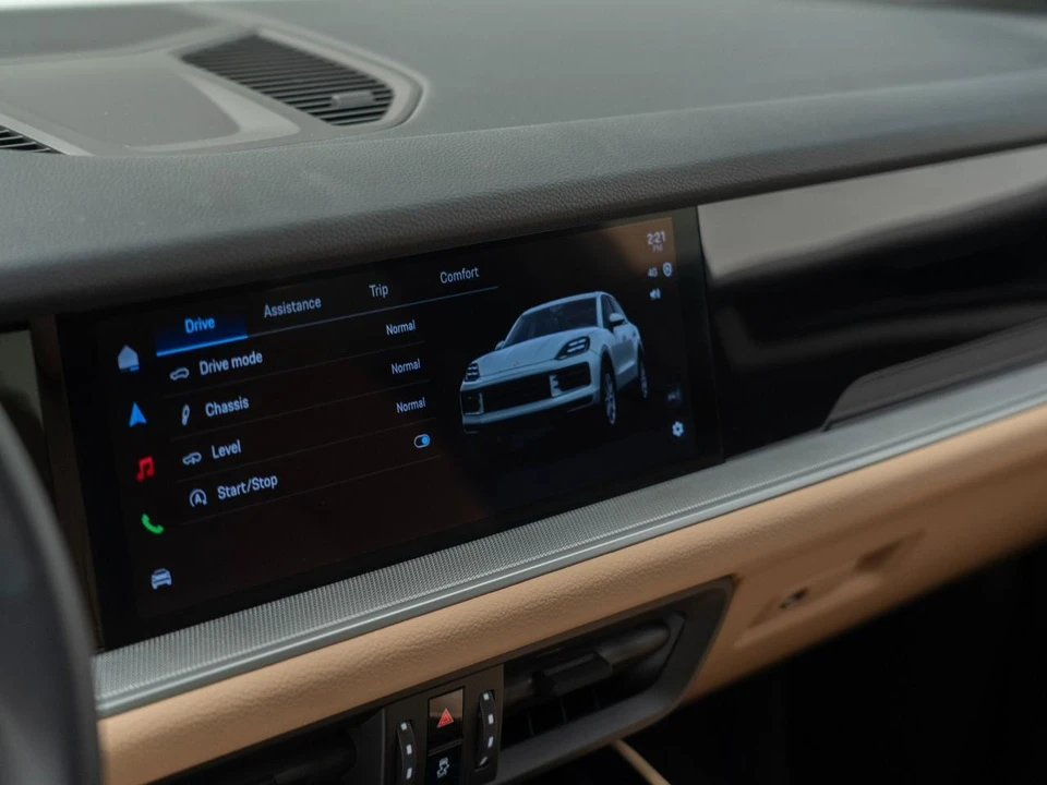 2026 Porsche 9Y0/9Y3 Cayenne - Image 25 of 31