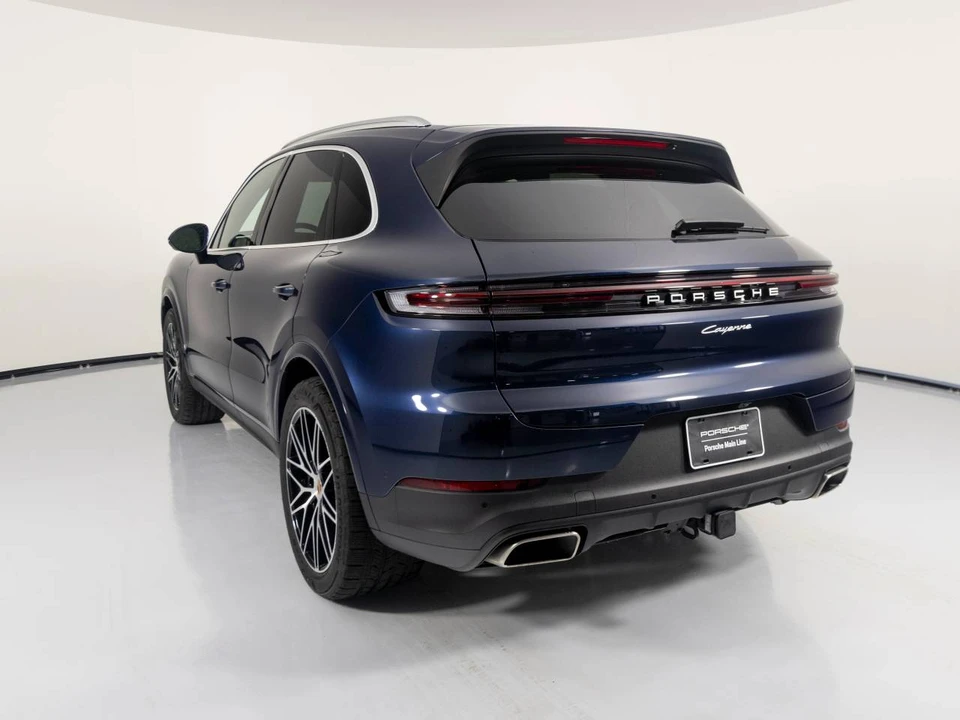 2026 Porsche 9Y0/9Y3 Cayenne - Image 3 of 5