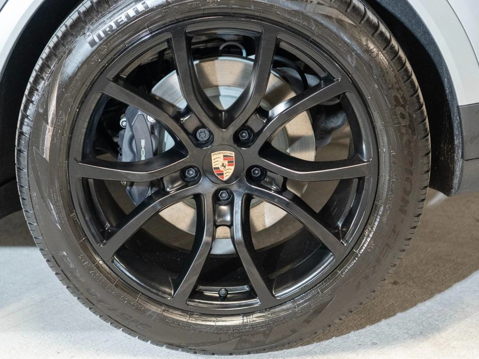 2026 Porsche 9Y0/9Y3 Cayenne - Image 11 of 28