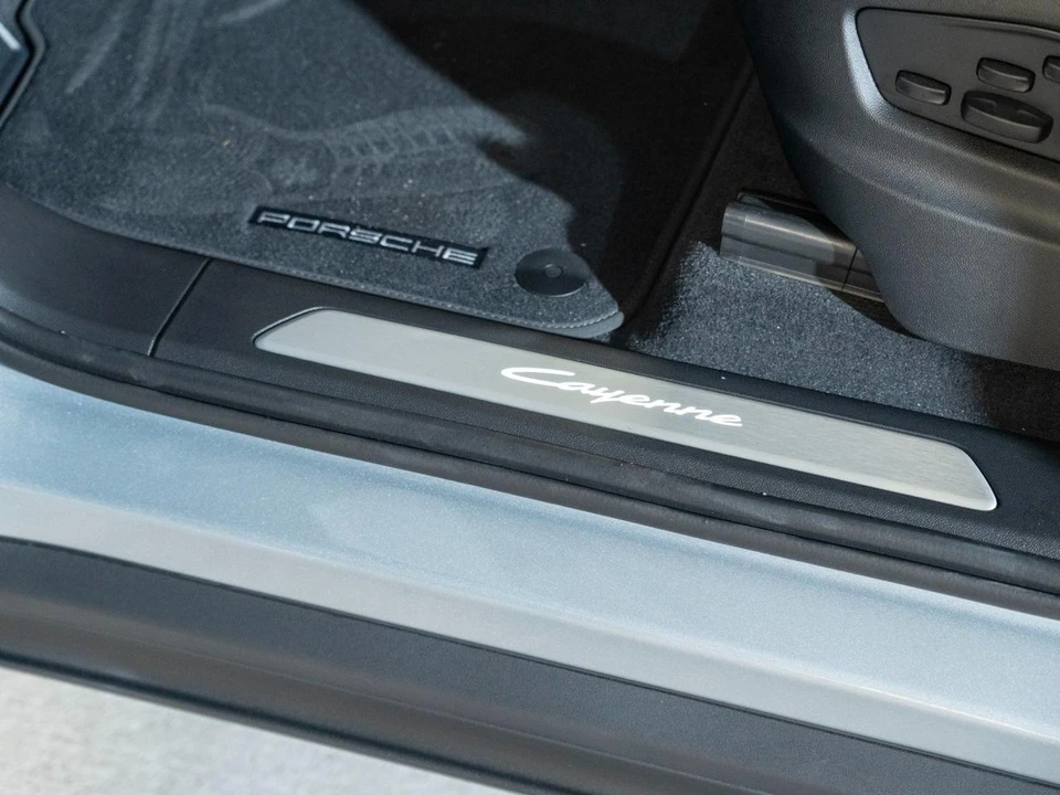 2026 Porsche 9Y0/9Y3 Cayenne - Image 12 of 28
