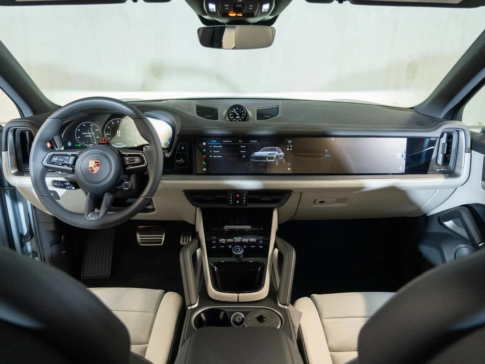 2026 Porsche 9Y0/9Y3 Cayenne - Image 26 of 28