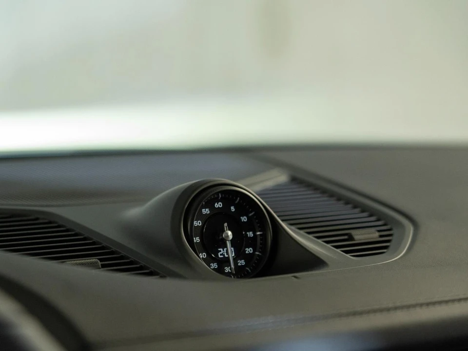 2026 Porsche 9Y0/9Y3 Cayenne - Image 20 of 28