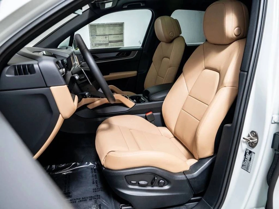 2026 Porsche 9Y0/9Y3 Cayenne - Image 5 of 5