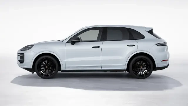 2026 Porsche 9Y0/9Y3 Cayenne - Image 14 of 31