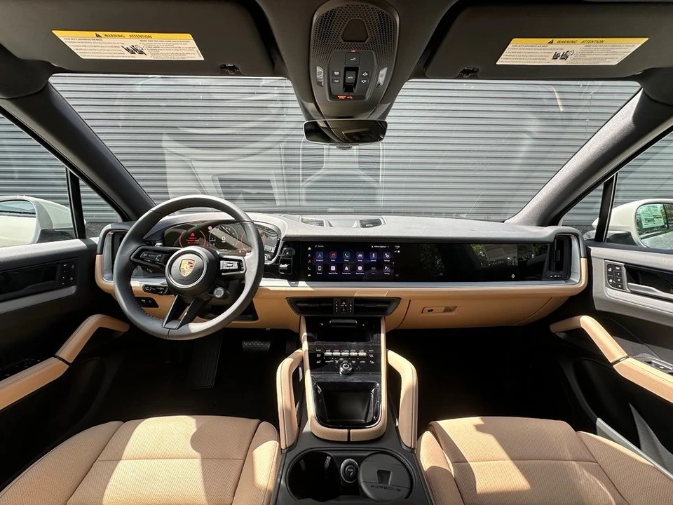 2026 Porsche Cayenne - Image 6 of 31