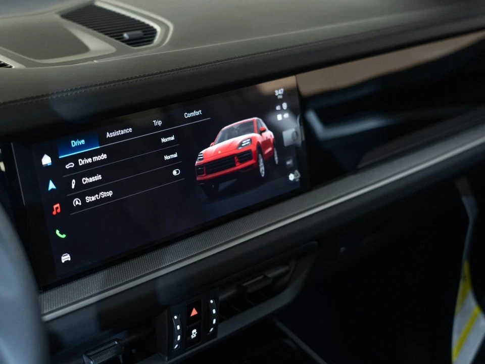 2026 Porsche 9Y0/9Y3 Cayenne - Image 20 of 28