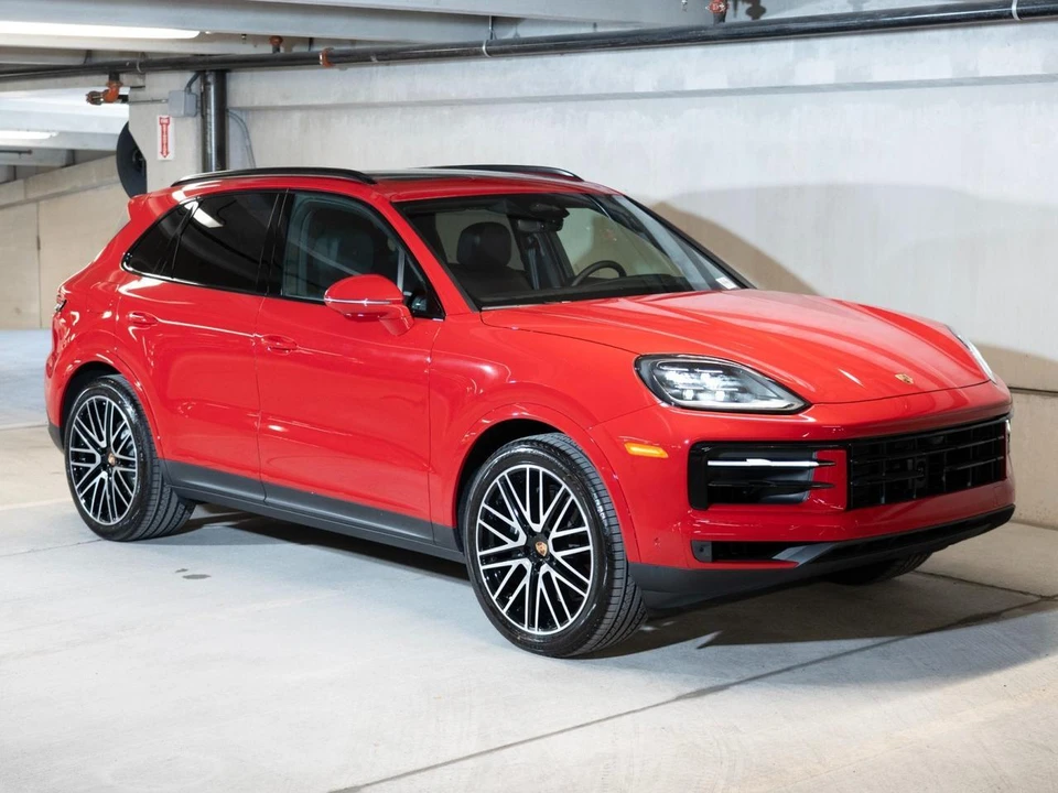 2026 Porsche 9Y0/9Y3 Cayenne - Image 7 of 28