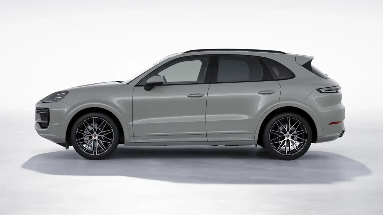 2026 Porsche 9Y0/9Y3 Cayenne - Image 16 of 30