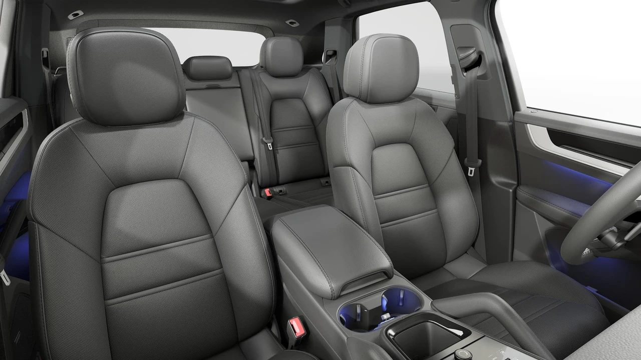 2026 Porsche 9Y0/9Y3 Cayenne - Image 12 of 14