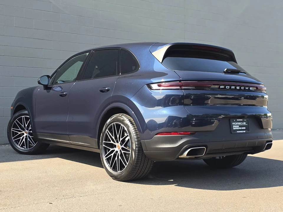 2026 Porsche 9Y0/9Y3 Cayenne - Image 3 of 5