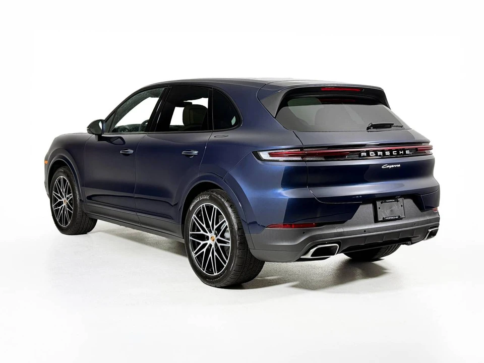 2026 Porsche 9Y0/9Y3 Cayenne - Image 3 of 5