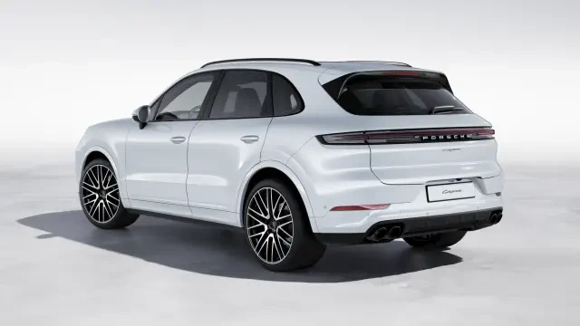 2026 Porsche 9Y0/9Y3 Cayenne - Image 22 of 31