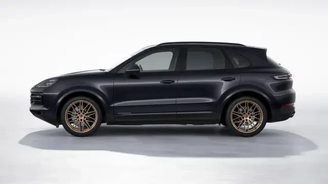 2026 Porsche 9Y0/9Y3 Cayenne - Image 14 of 30