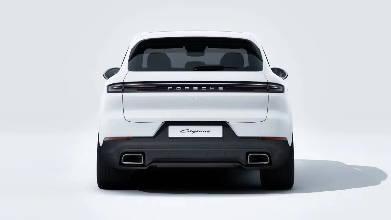 2026 Porsche Cayenne - Image 20 of 31