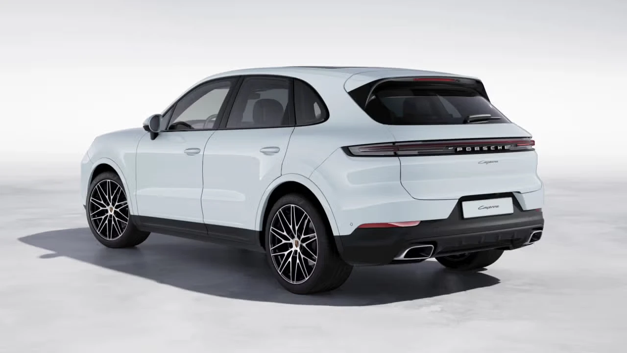 2026 Porsche Cayenne - Image 20 of 30