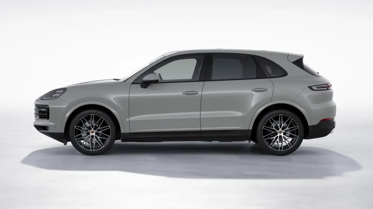 2026 Porsche 9Y0/9Y3 Cayenne - Image 16 of 30