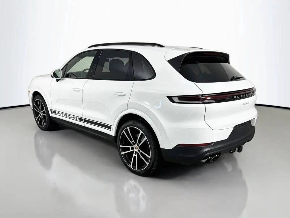 2026 Porsche 9Y0/9Y3 Cayenne - Image 3 of 5