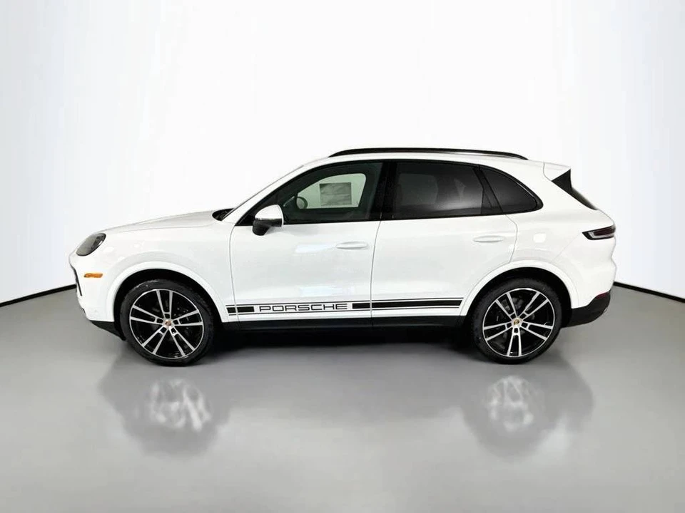 2026 Porsche 9Y0/9Y3 Cayenne - Image 2 of 5