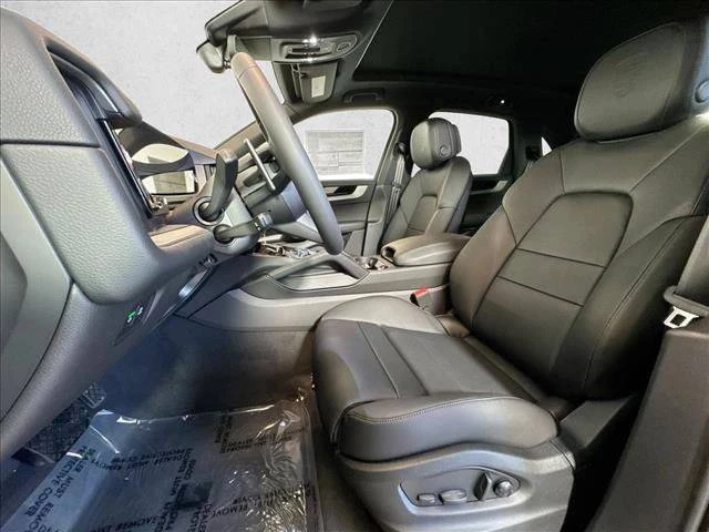 2026 Porsche 9Y0/9Y3 Cayenne - Image 5 of 5