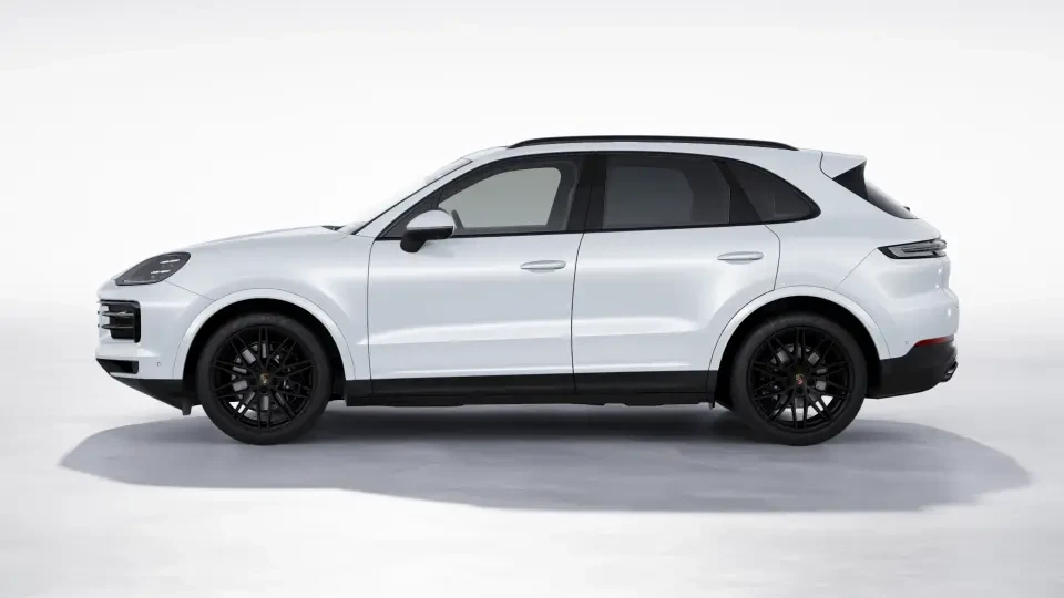 2026 Porsche 9Y0/9Y3 Cayenne - Image 15 of 31