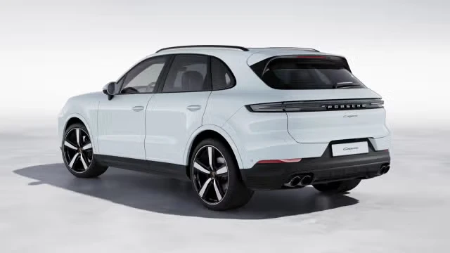 2026 Porsche Cayenne - Image 18 of 30