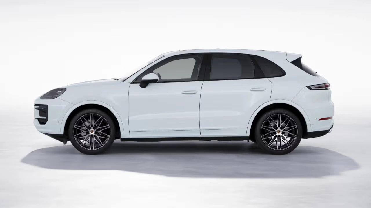 2026 Porsche Cayenne - Image 12 of 30