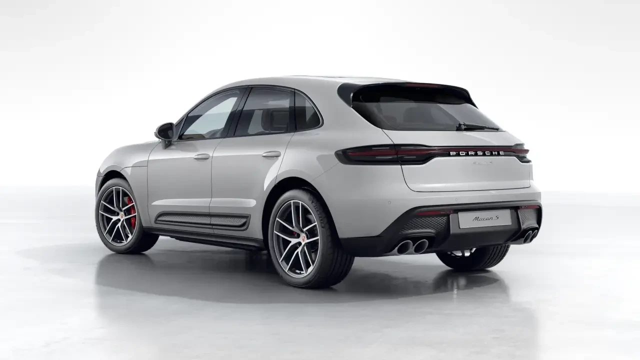 2026 Porsche 9Y0/9Y3 Cayenne - Image 24 of 31