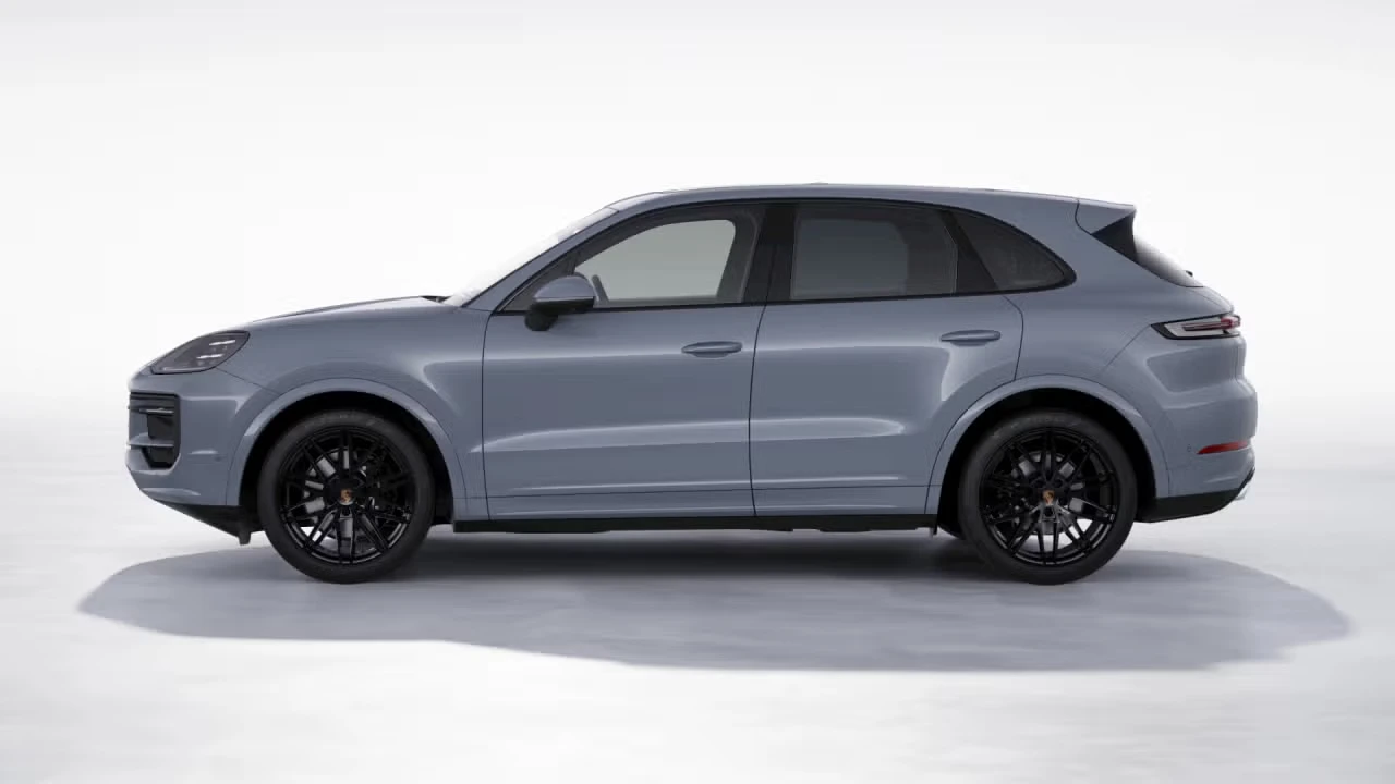 2026 Porsche 9Y0/9Y3 Cayenne - Image 12 of 30