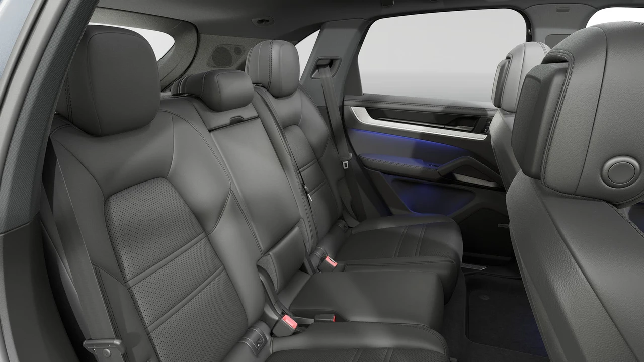 2026 Porsche 9Y0/9Y3 Cayenne - Image 13 of 14