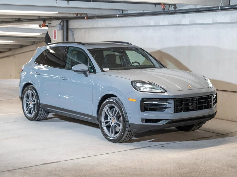 2026 Porsche 9Y0/9Y3 Cayenne - Image 8 of 30