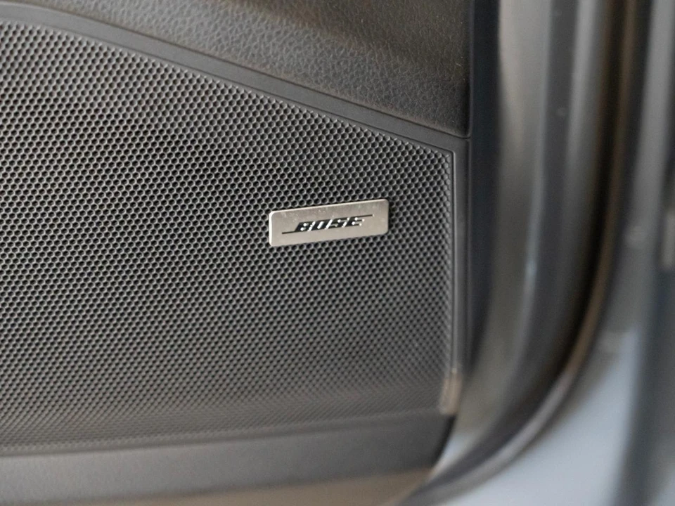 2026 Porsche 9Y0/9Y3 Cayenne - Image 19 of 30