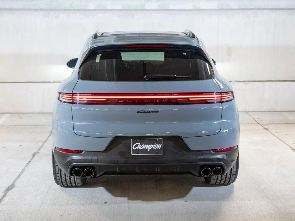 2026 Porsche 9Y0/9Y3 Cayenne - Image 11 of 30