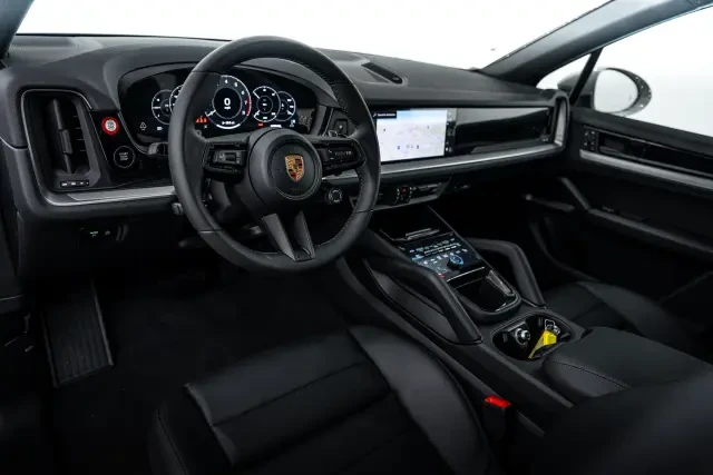 2026 Porsche 9Y0/9Y3 Cayenne - Image 30 of 31