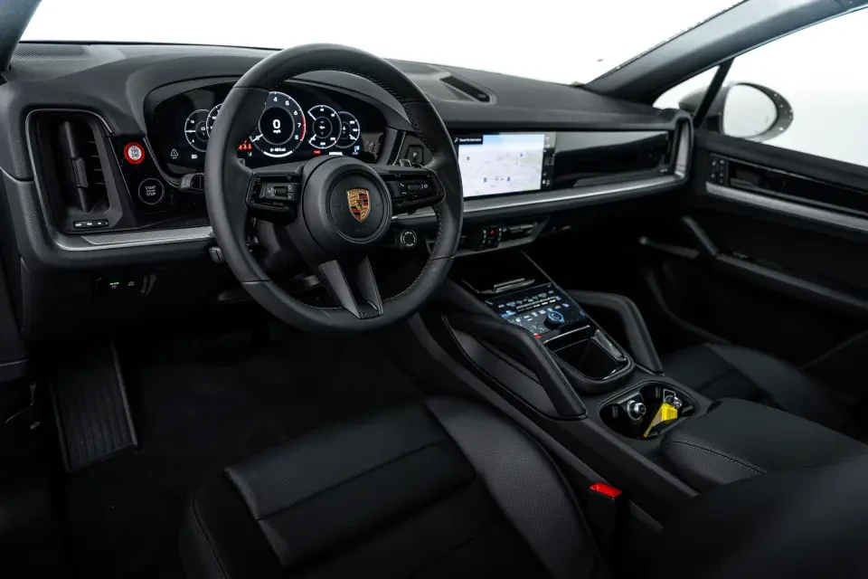 2026 Porsche 9Y0/9Y3 Cayenne - Image 31 of 31