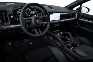 2026 Porsche 9Y0/9Y3 Cayenne - Image 25 of 31
