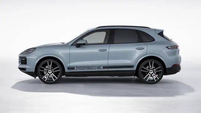 2026 Porsche 9Y0/9Y3 Cayenne - Image 14 of 31
