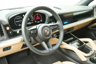 2026 Porsche 9Y0/9Y3 Cayenne - Image 29 of 31